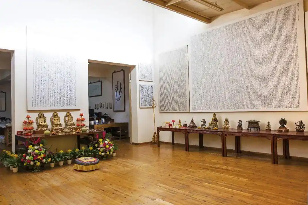 申伟光先生家中佛堂
