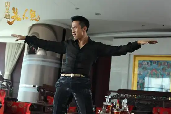 邓超《美人鱼》新造型显无敌气场