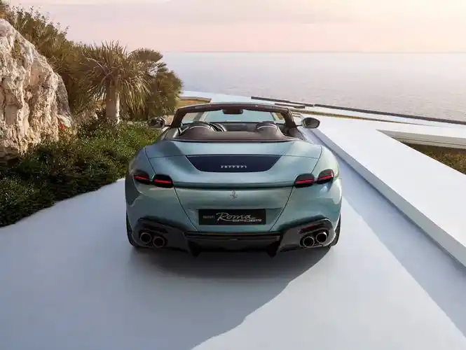 入门新选择 法拉利roma spider敞篷版官图发布_搜狐汽车_搜狐网