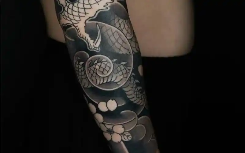 老传统 花臂 纹身