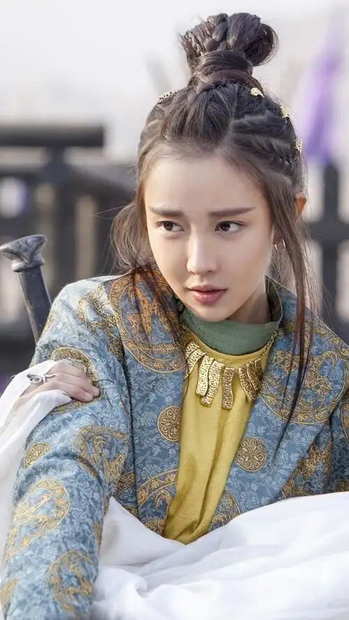 潘时七剧照壁纸,这么秀气的女将军只能活在电视剧里?