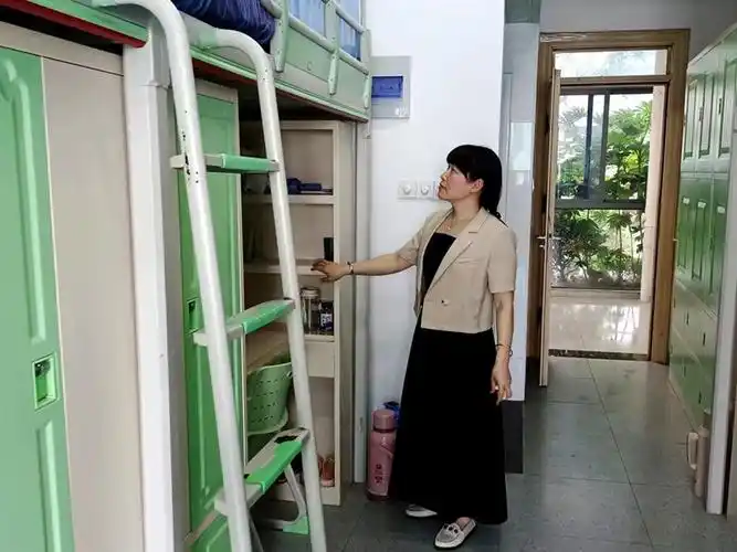 打造温馨宿舍 共创美好生活_安徽省庐江第二中学