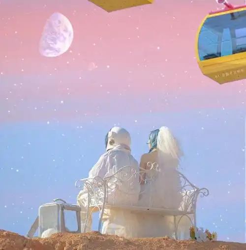 宇航员情侣头像,太好看啦,疯狂存图