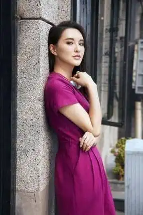 莫小棋:大学怀孕生子,预言贾乃亮婚姻,黄海波花600万追她