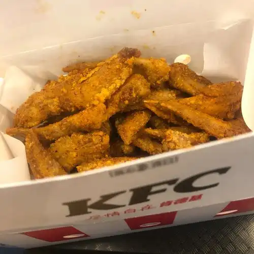 不能吃辣的慎点肯德基199香辣鸡翅根