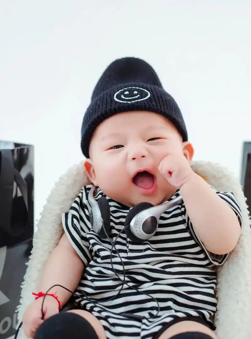 我的男孩. 我的小孩他当然是来这个家享福的