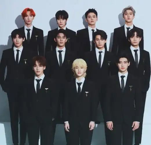 《金曲青春》合照流出,"荣耀家族"得主曝光,r1se终不负众望?