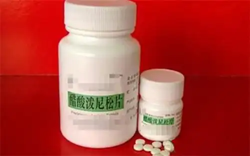 糖皮质激素如强的松,强的松龙,甲基强的松龙,适应于原发性肾病综合征