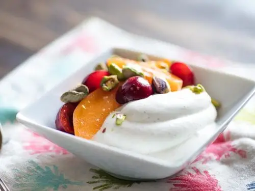 great reasons to add greek yogurt to your daily diet