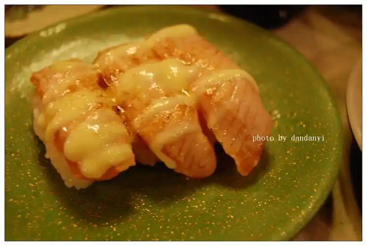 2011-7-30大渔 火炙芝士三文鱼寿司