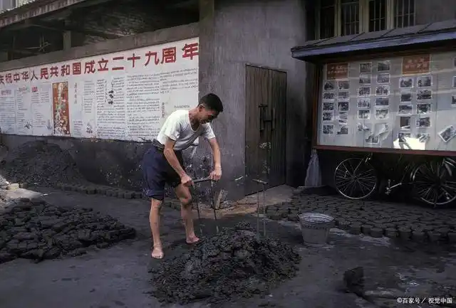 20年前这些冬天的老照片,经历过的人或许都老了