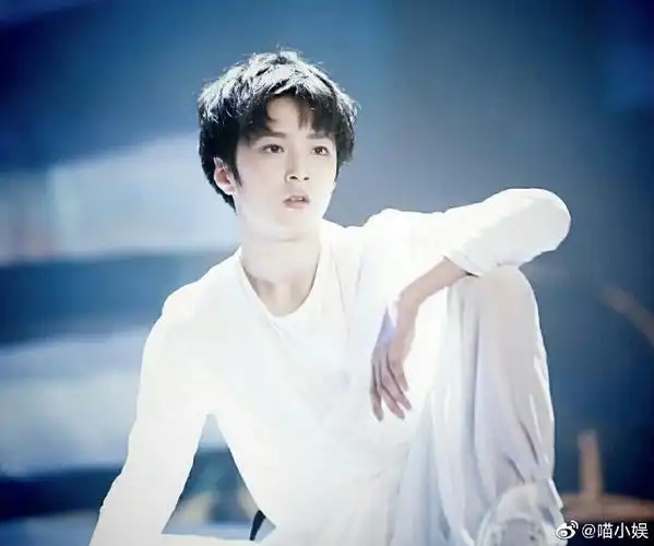 刘耀文 超绝少年气