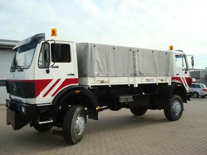 【图】奔驰双头消防车将进入中国,你见过吗? 文章图片_卡车之家,中国