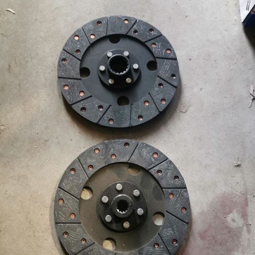 泰山 泰鸿 潍拖 福田雷沃欧豹拖拉机配件300 304 324 354离合器片