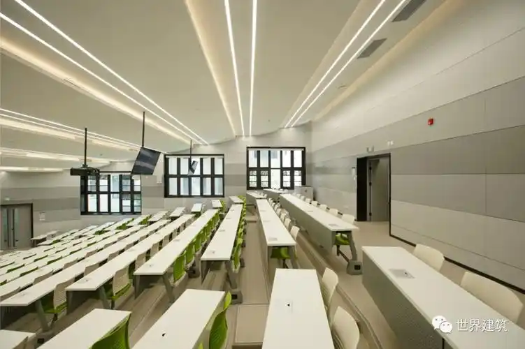 教学楼室内空间改造探索与实践——以清华大学教室空间改造项目为例