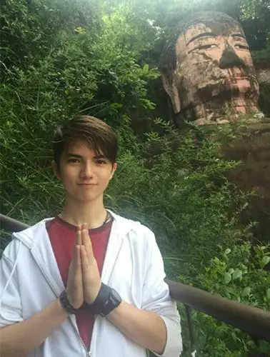 张汉盛—北方娱乐网_中国演艺行业门户网站_大众演艺平台