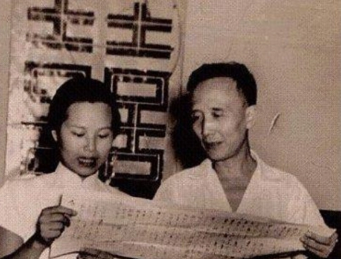 郭沫若与于立群结婚时,证婚人对他表示:希望是你最后一次结婚了