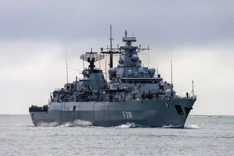 德国f123型护卫舰雄风犹在如此传承的德国才能和美国说no