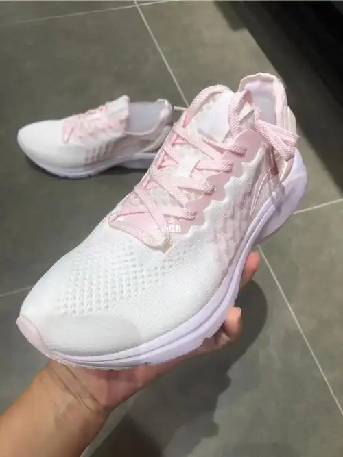 李宁蓝色女款运动鞋60