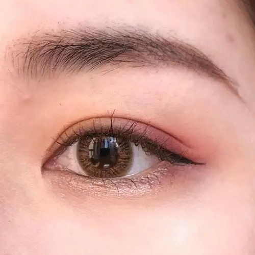 那么我们有什么方法可以让眼睛变得更大呢?