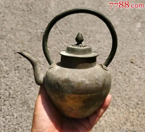 清代厚重提梁铜酒壶一件