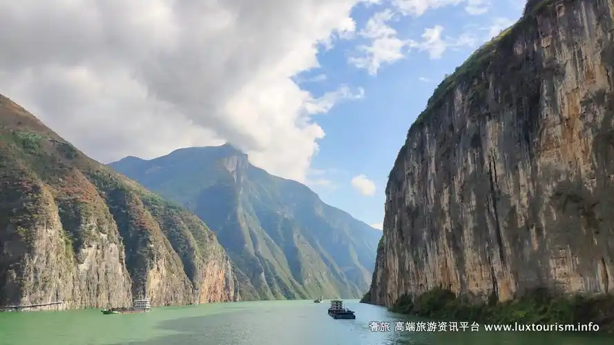 【中国】重庆-宜昌长江游轮穿越三峡