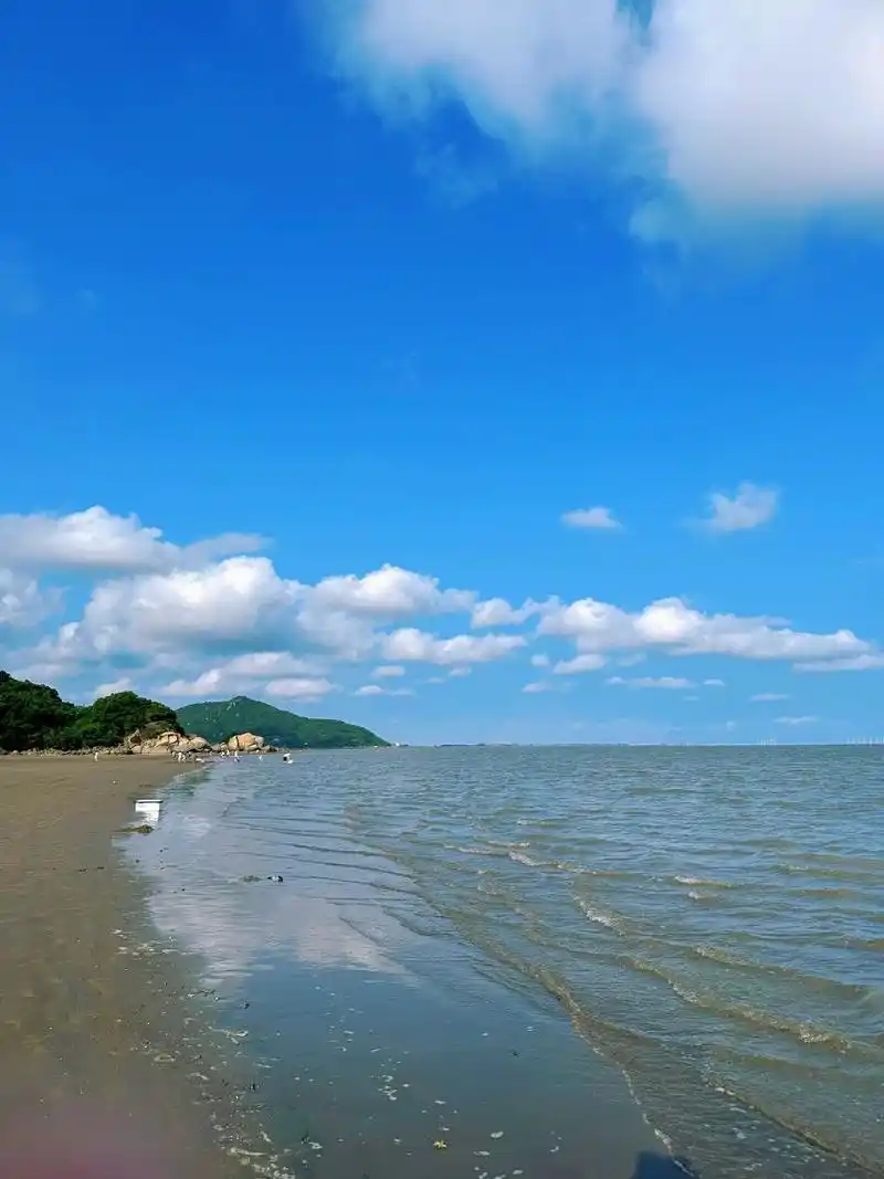 珠海这个沙滩太适合赶海,看日落月升啦7515 在珠海金湾横石基沙滩