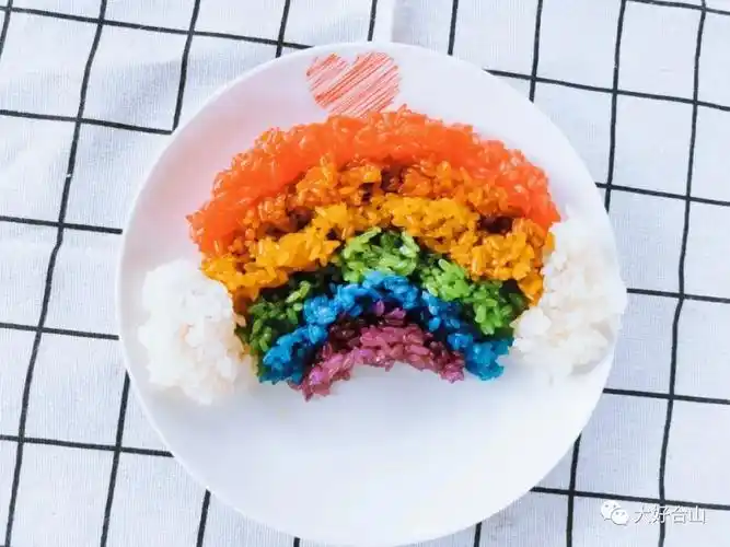 【壮族三月三】吃货的你看过来,合山七彩糯米饭出锅喽!