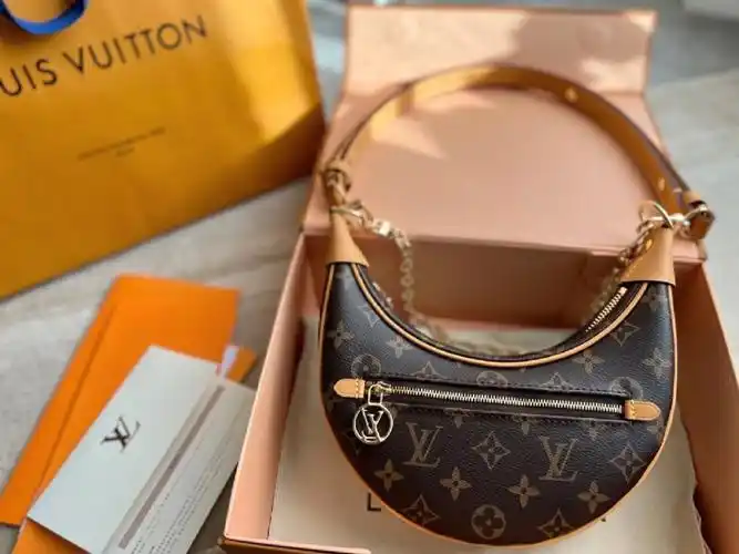 lv老花月牙包中古拆皮改款