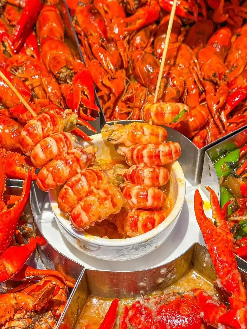 夏天不就是吃小龙虾 - 抖音