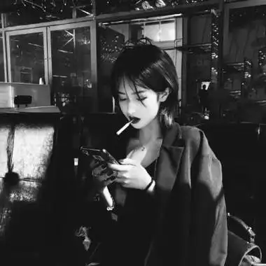 社会头像霸气吸烟情侣