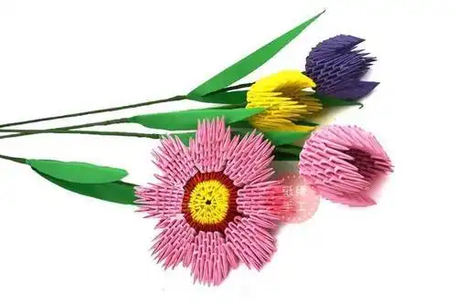 手工折纸三角插花瓶底步骤