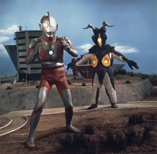 初代杰顿,日本特摄剧《 a target="_blank" href="/item/奥特曼