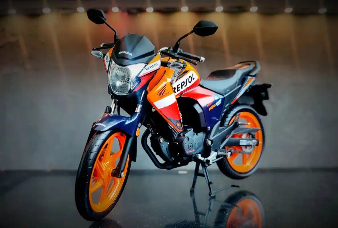 五羊本田—幻影150rr 1:12 / 五羊本田—幻影150rr 国产小排量摩托车