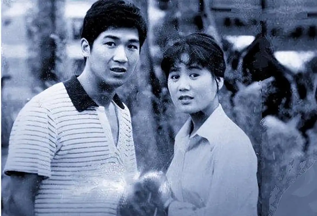 回顾张国立愧对前妻罗秀春余生不会辜负离异的邓婕