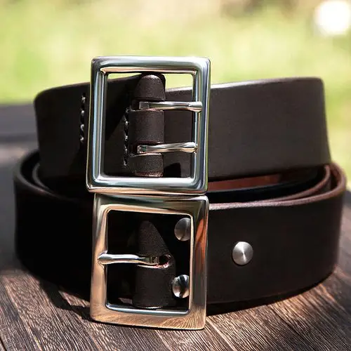 高端手工定制皮带男款意大利复古做旧头层粒面纯牛皮双针真皮腰带