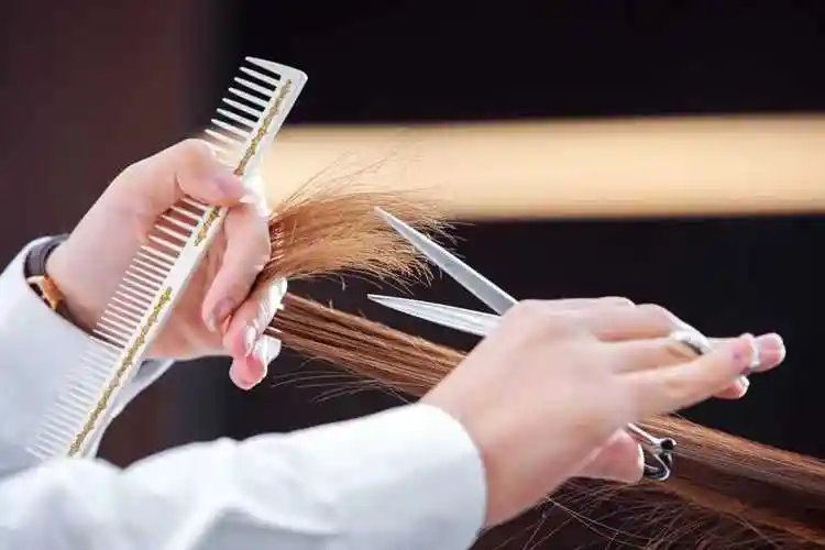 理发师晓华海外走红,短视频营销需"听取建议"!