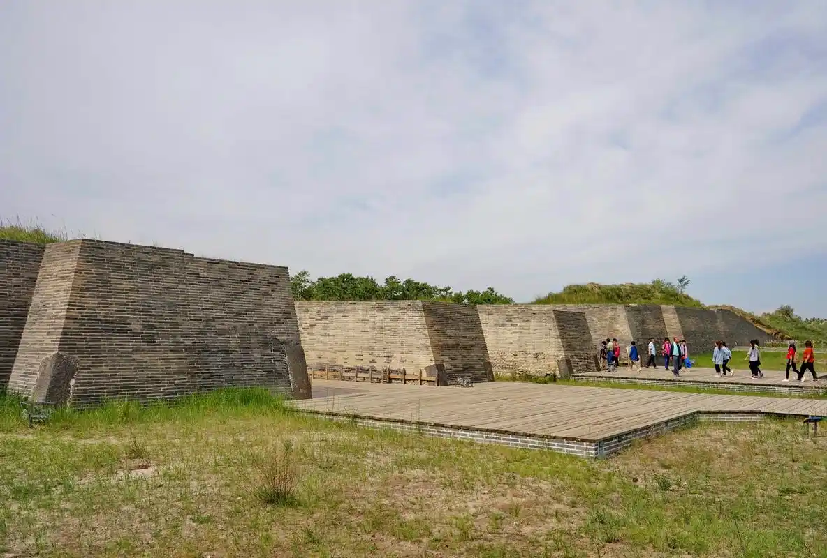 元中都国家考古遗址公园挂牌(3)