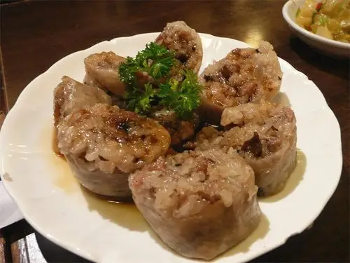 猪肠灌糯米($20)