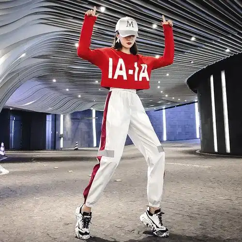 精选爵士舞女装嘻哈服套装韩版宽松装帅气潮牌街舞现代舞蹈服装女霸气