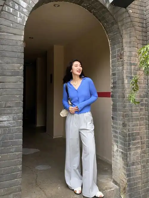 蓝色77灰色 绝美舒适的高级感配色清爽干净的一套hin喜欢～阔腿裤对