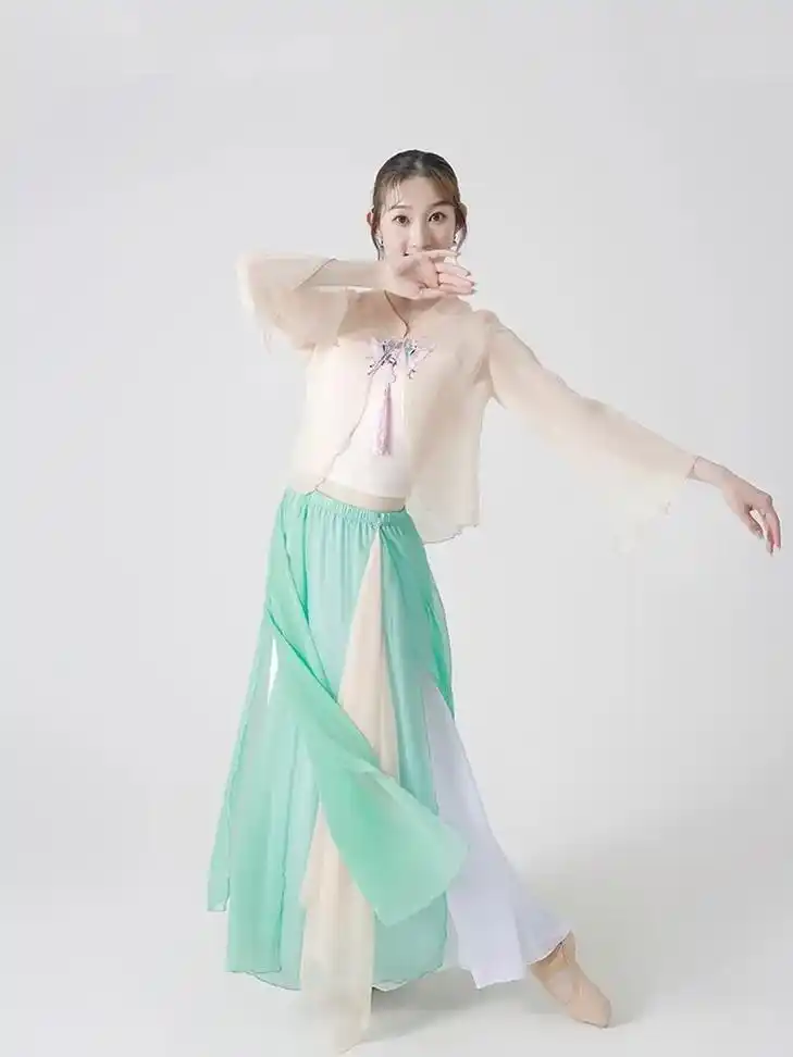 梵舒古典舞服分享|加宽包边领口设计91 拉长颈部曲线显古典美 - 抖