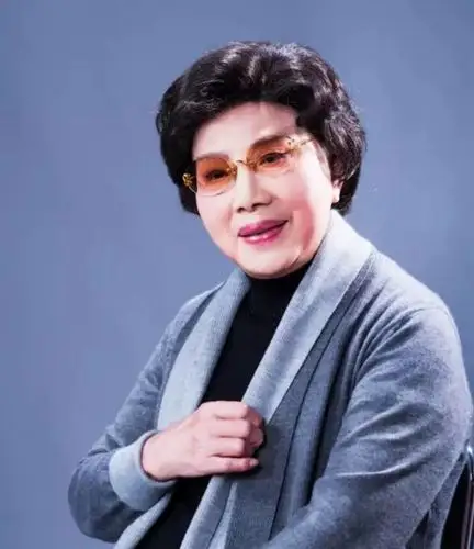 悼念| 越剧大师徐玉兰辞世,96岁的一生功德圆满!