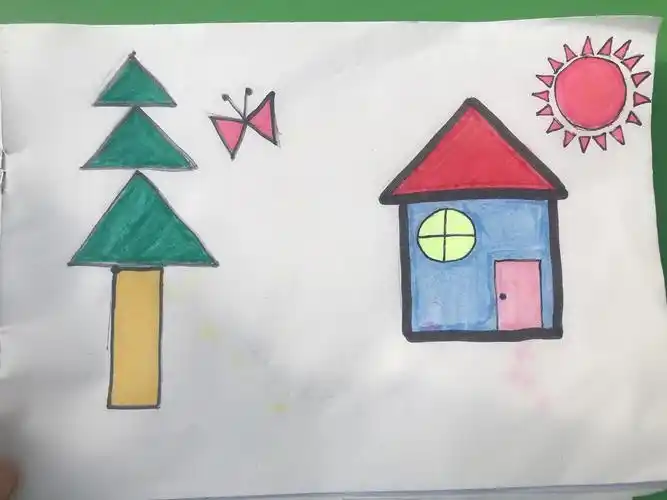 几何图形拼组成的图画