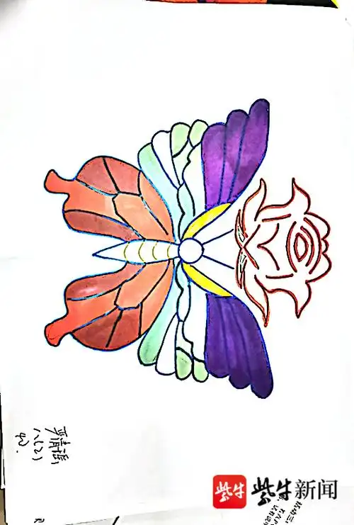 惊艳!这些初中生设计的"轴对称图形"美出新高度