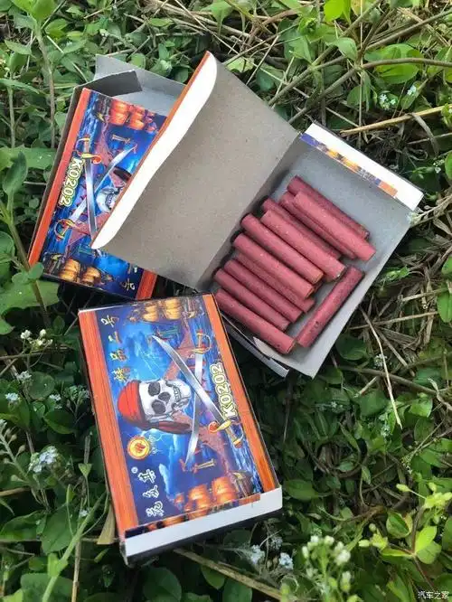 镇上买的小擦炮,各位车友都玩过吧?