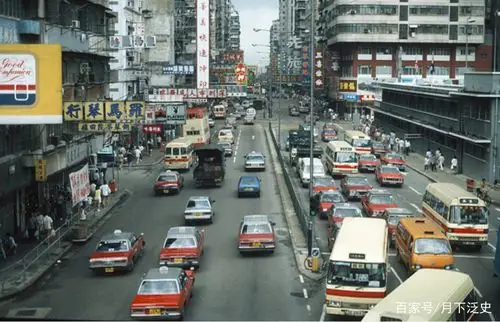 有出租车有地铁,80年代的香港交通,繁华得很