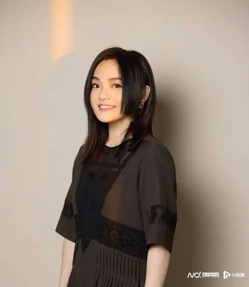 徐佳莹奢侈巡演到了成都我要去认亲啊