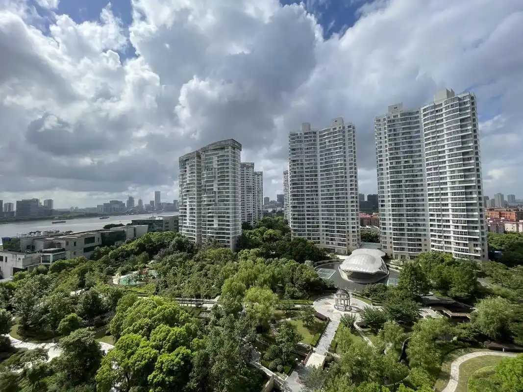 徐汇滨江|百汇园二期|中区急售江景两房|7615产证面积:111 - 抖音