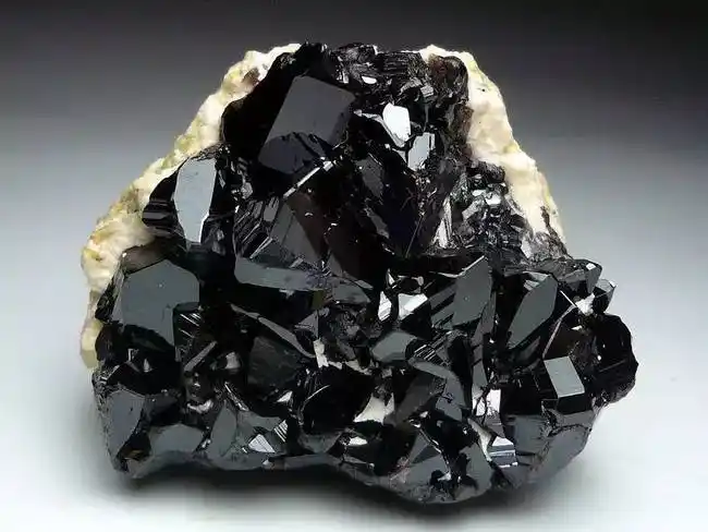 史上最全,最美的惊艳矿石!